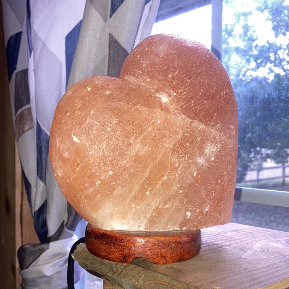 heart salt rock lamp
